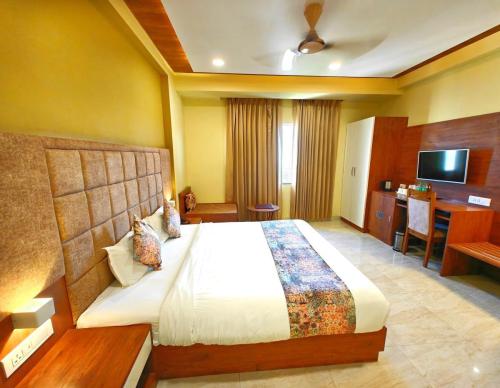 WhatsApp Image 2025-06-25 at 11.29.33 AM (1) (1)