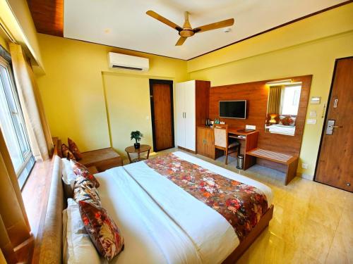 WhatsApp Image 2025-06-25 at 11.29.33 AM (1) (1) (1)